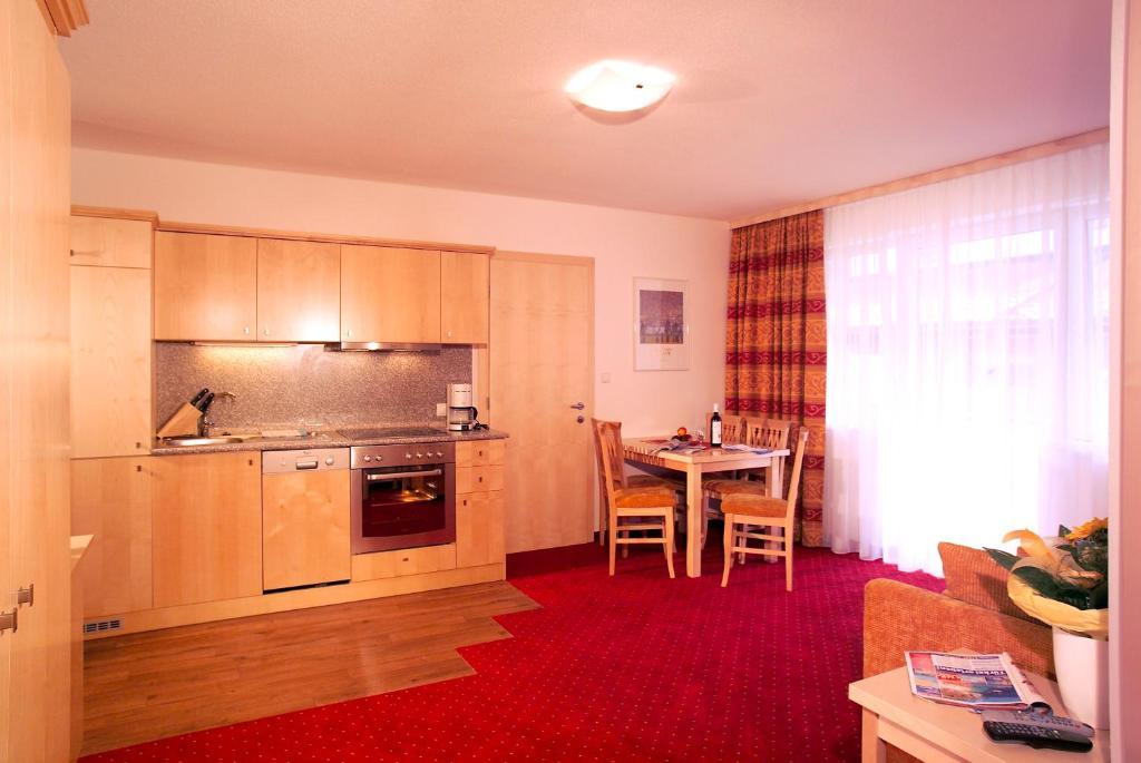 Falkner Appartement Resort Längenfeld Habitación foto